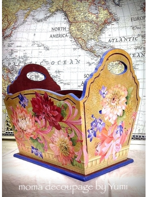 moma decoupage by Yumi